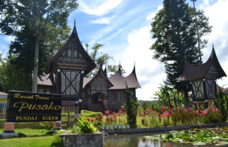 PAKEJ PADANG BUKITTINGGI 4H3M