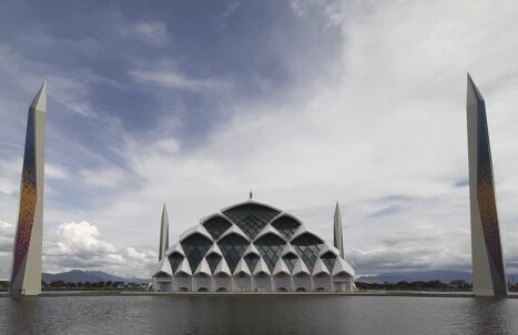 PAKEJ BANDUNG JAKARTA WHOOSH 2X 5H4M