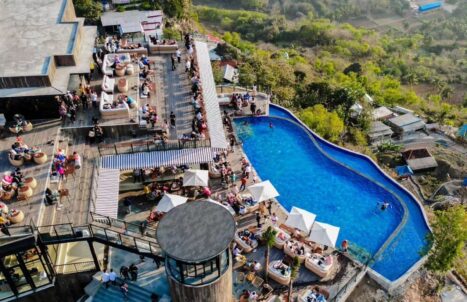 PAKEJ JOGJAKARTA 4H3M