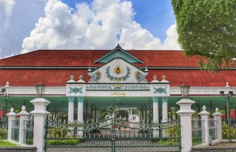 PAKEJ JOGJAKARTA 4H3M