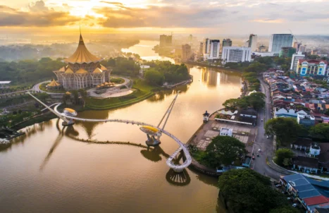 PAKEJ JELAJAH SARAWAK 6H5M