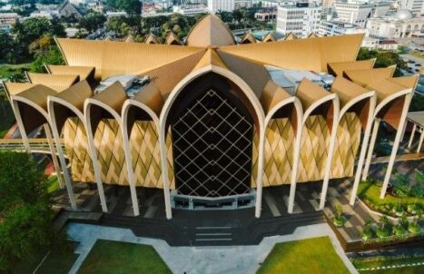 PAKEJ JELAJAH SARAWAK 6H5M