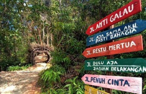 PAKEJ SINGAPORE + BATAM 4H3M