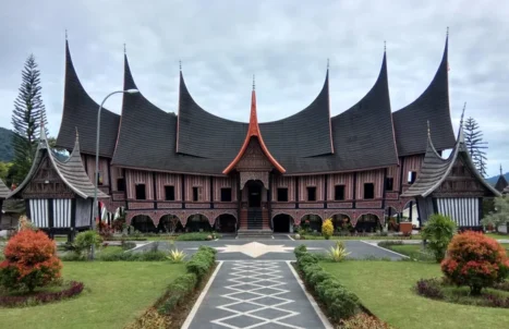 bukit-tinggi-indonesia