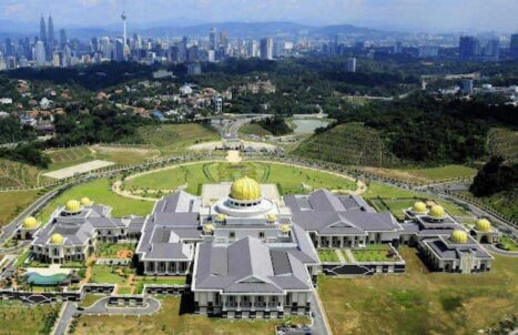 PAKEJ BRUNEI KUCHING 4H3M