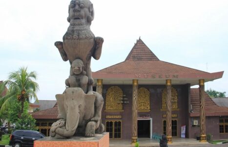 PALEMBANG INDONESIA 4H3M