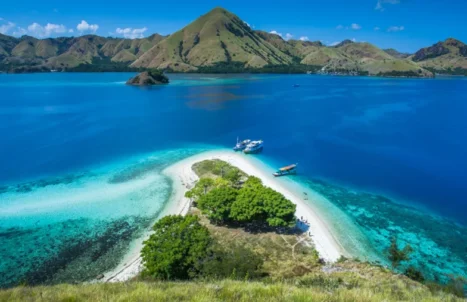PAKEJ BULAN MADU LABUAN BAJO 5H4M